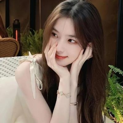 湖畔的女人们